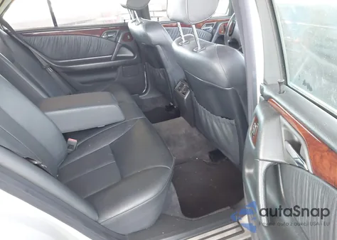 1999 Mercedes-Benz E 320 from USA, damaged, VIN WDBJF65H6XA783865